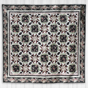 Handmade quilt - Rose in Bloom - 104" x 94" (queen/king) - cotton fabric, wool fill